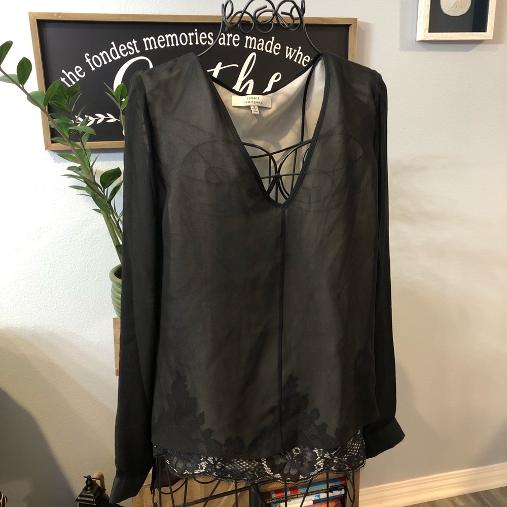Robert Rodriquez light-wear black blouse (Size: 8)